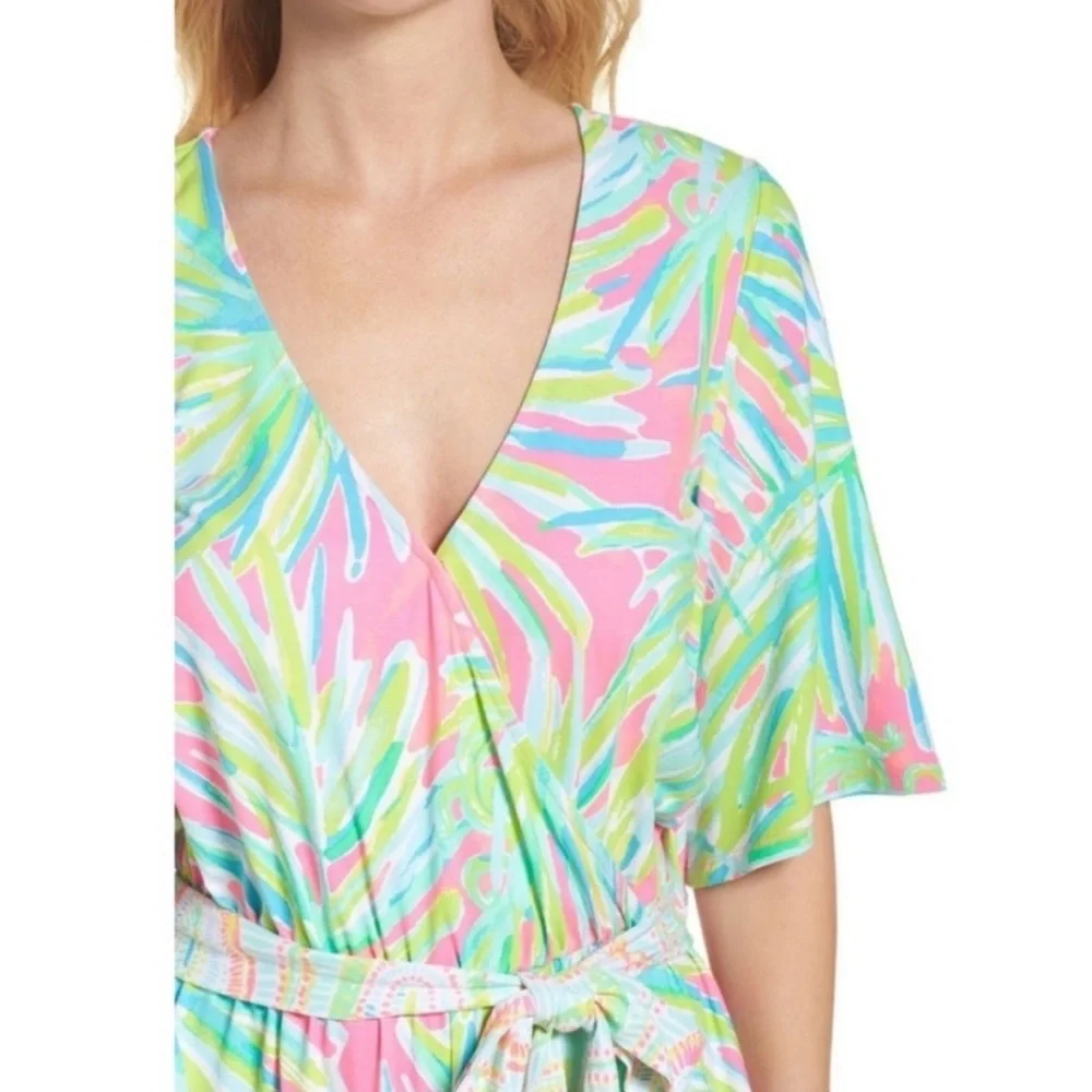 Lilly Pulitzer Madilyn Shorts Romper in Tiki Pink and Green. Small. - Picture 2 of 9